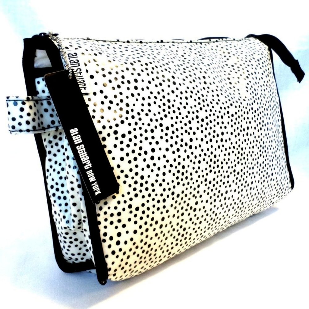 Cosmetic Bag by Alan Stuart 11/5" x 3" x 10"